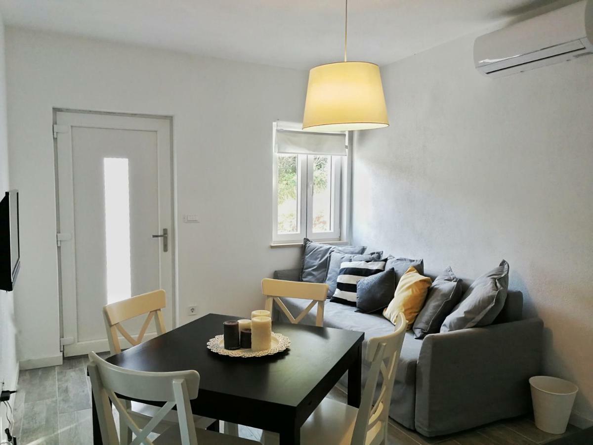 Apartmani Marijana Postira Εξωτερικό φωτογραφία