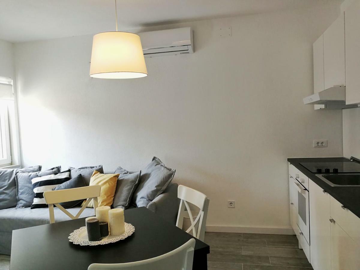 Apartmani Marijana Postira Εξωτερικό φωτογραφία